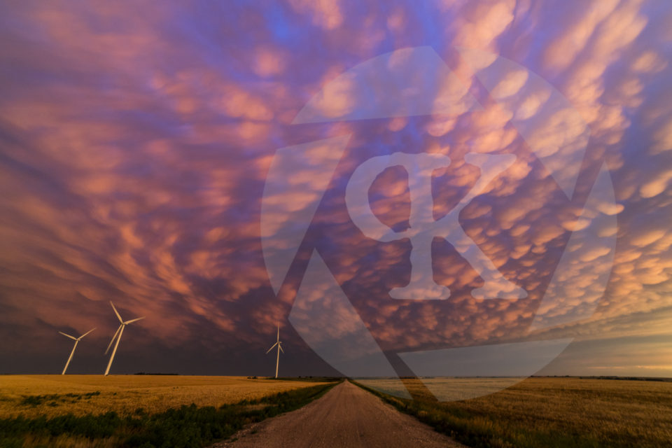 Kansas Mammatus clouds at sunset